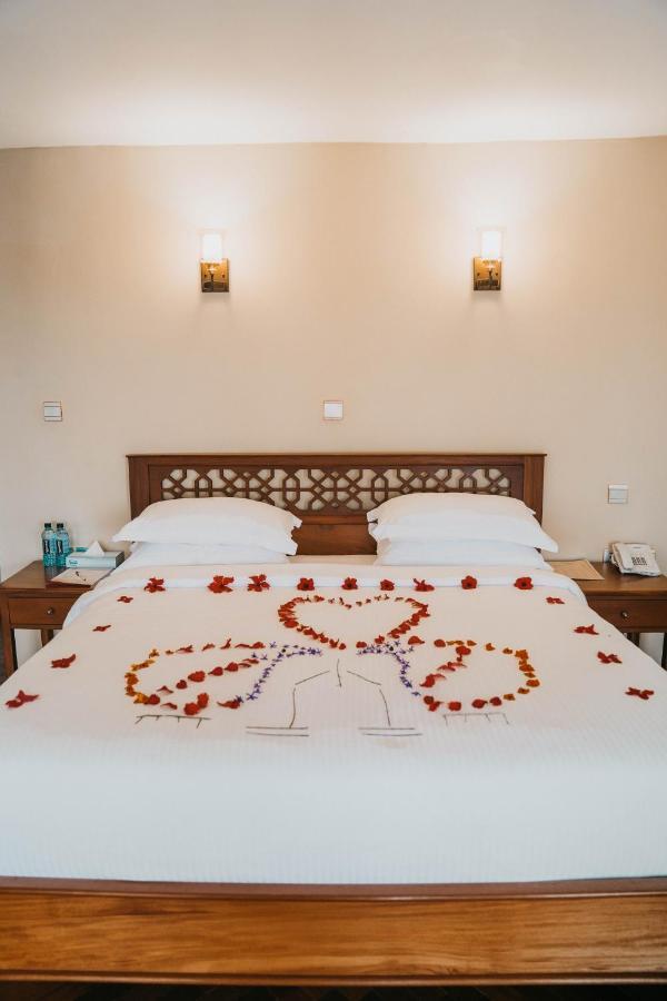 Saab Royale Resort Kajiado Экстерьер фото