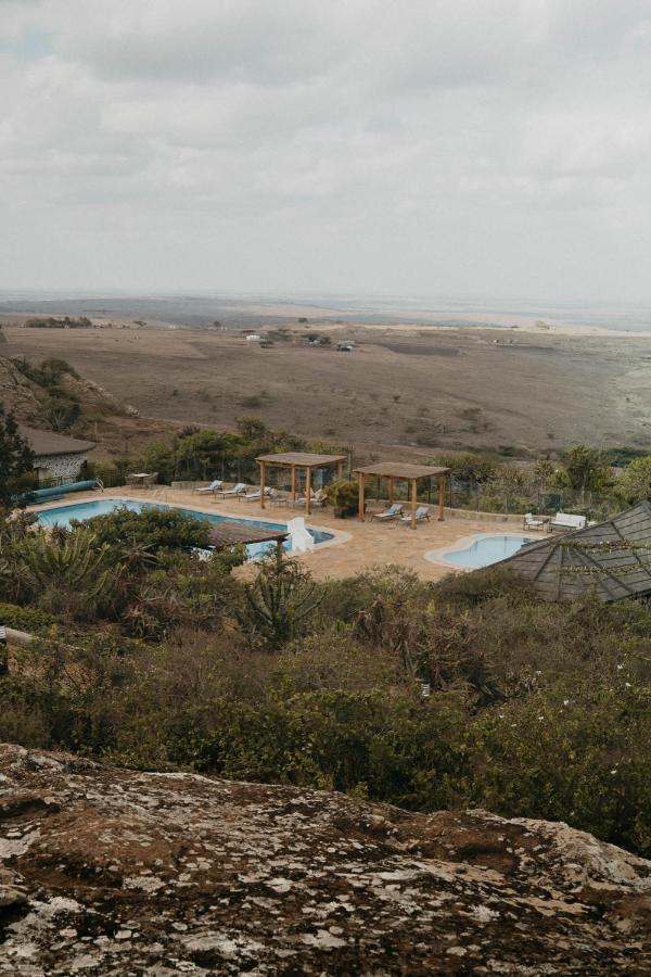 Saab Royale Resort Kajiado Экстерьер фото